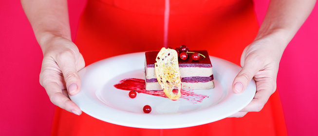 Террин из птицы с ягодным желе