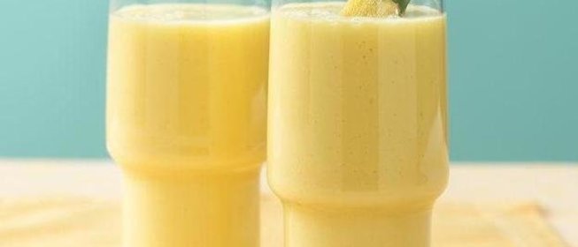 Смузи с ананасом и имбирем