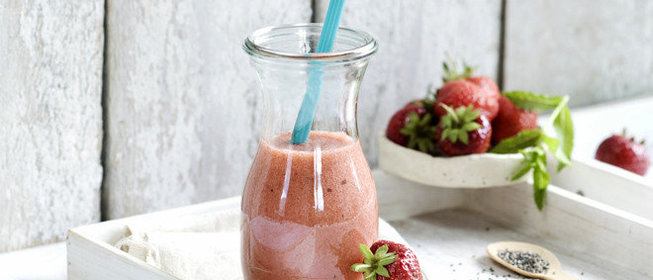 Коктейль-смузи «Клубничный»