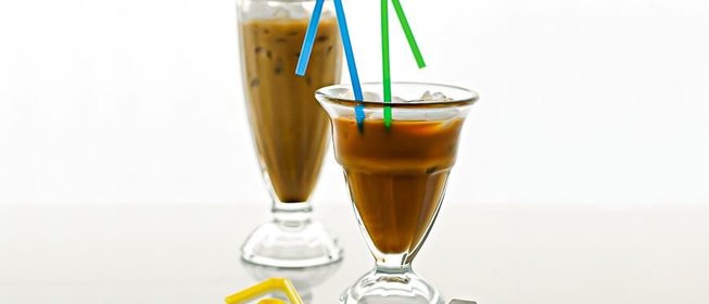 Кофе фраппе - холодный и очень сладкий