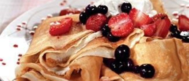 Блины с ягодами