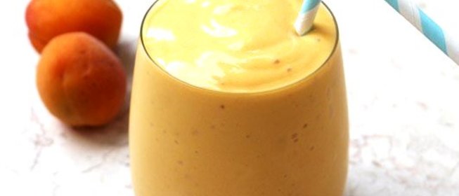 Абрикосово-банановый смузи