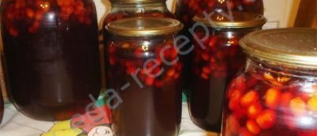 Компот из яблок и черноплодной рябины на зиму