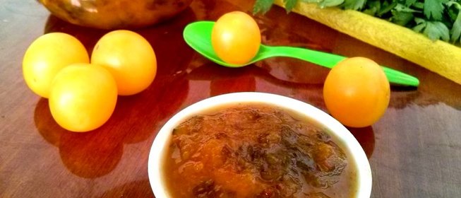 Соус ткемали из желтой алычи