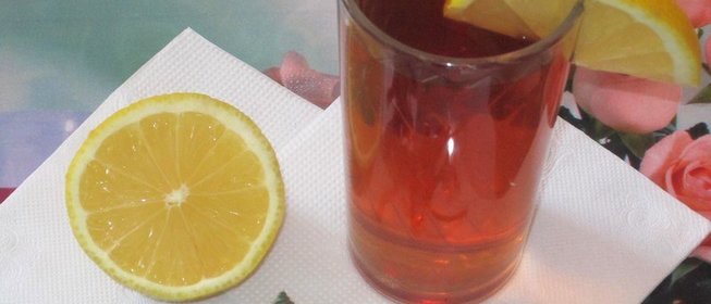 Холодный чай с мятой и лимоном