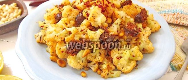 Цветная капуста с колбасками