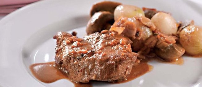 Говядина бургиньон