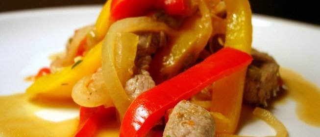 Жареная свинина с болгарским перцем