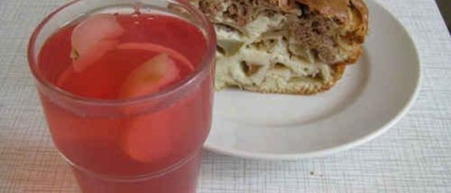 Яблочный компот