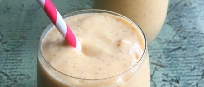 Йогуртовый смузи с манго