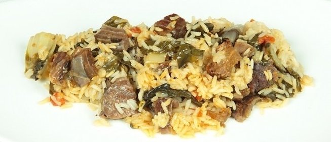 Говядина, тушеная с рисом и овощами