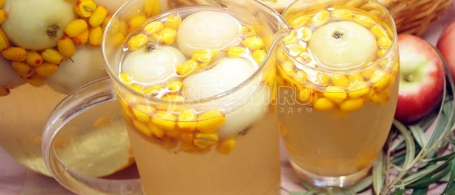 Компот из облепихи и яблок на зиму