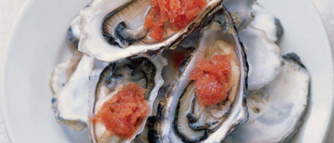 Коктейль bloody mary с устрицами