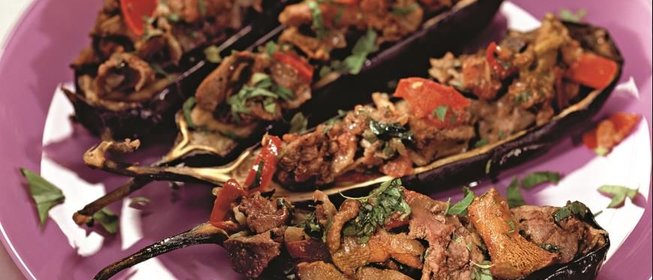 Баклажаны, фаршированные куриной печенкой и лисичками