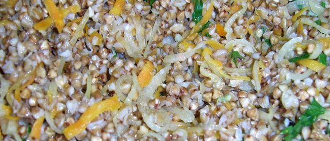 Каша гречневая с луком