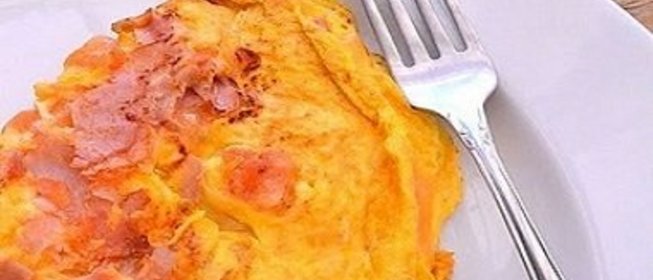 Омлет на сковороде