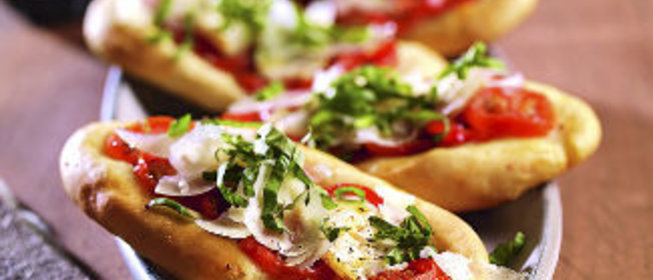 Пицца с томатами