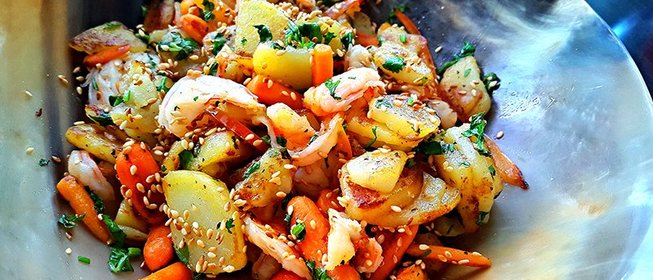 Картофель по‑азиатски с креветками