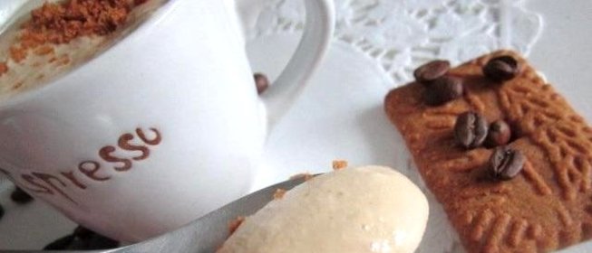 Кофейный мусс с пряным печеньем