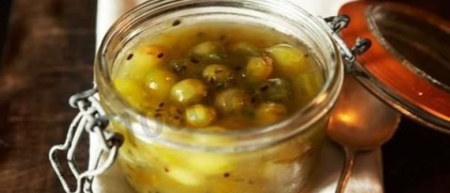 Варенье из крыжовника изумрудное