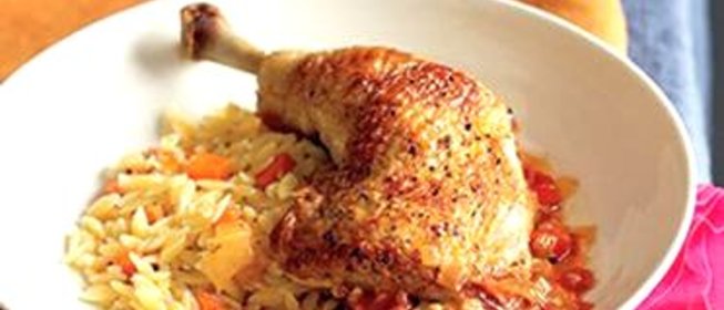 Острая курица с пловом орзо