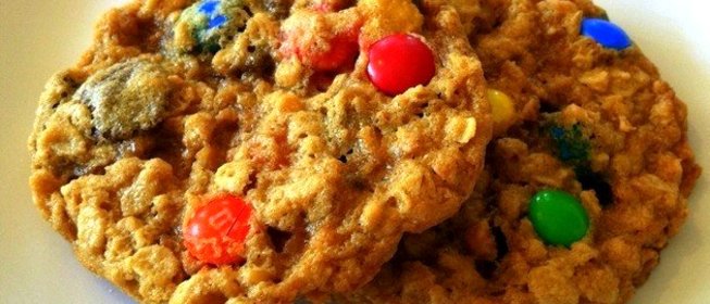 Овсяно-банановое печенье с M&M’s