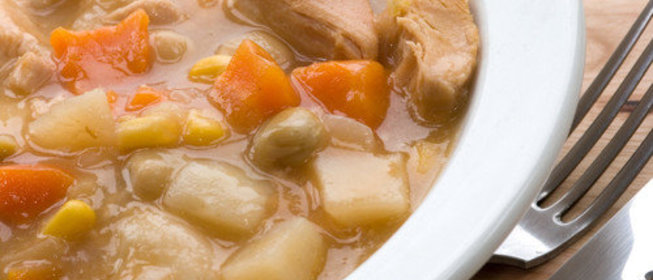 Рагу с куриным филе и овощами