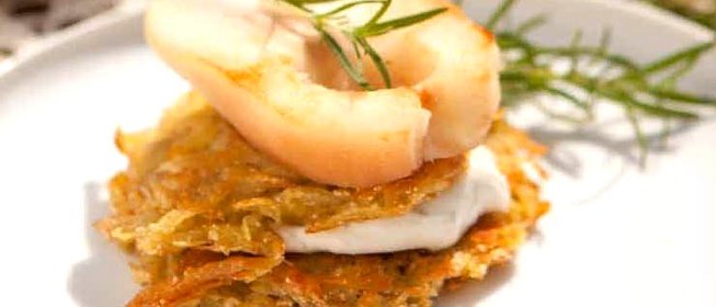 Картофельные оладьи с грушей