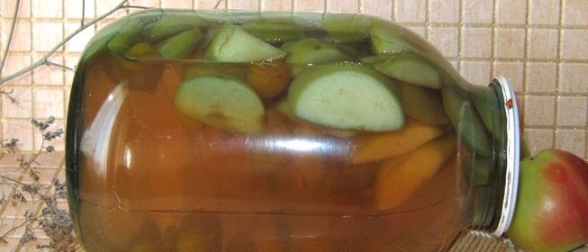 Компот из алычи и яблок на зиму