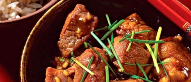 Свинина тушеная