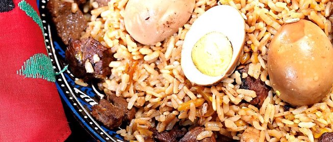 Плов с яйцом