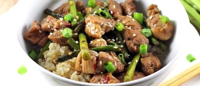 Свинина со спаржей