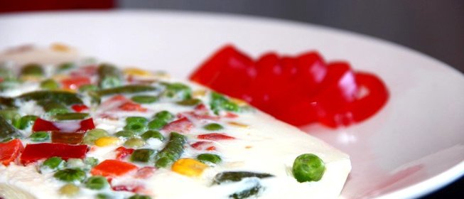 Омлет с мексиканской смесью