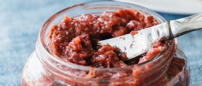 Джем из ревеня и семян чиа