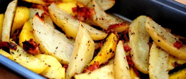 Пряный картофель с беконом