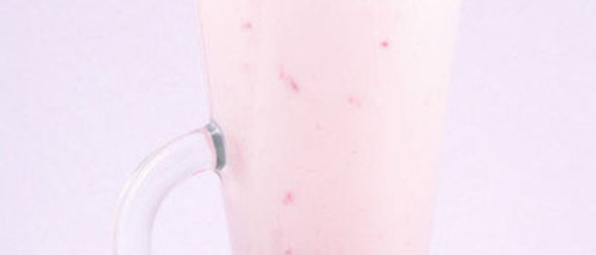 Бананово-малиновый smoothie (смузи)