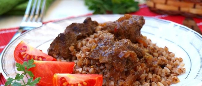 Тушёная говядина маринованная в соевом соусе