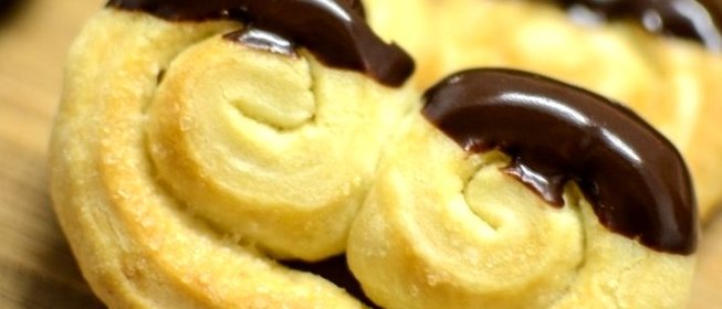 Слоеные ушки