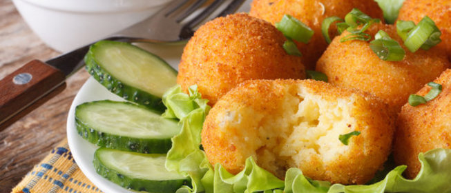 Картофельные шарики с сыром