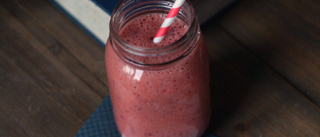 Смузи из черешни и нектаринов