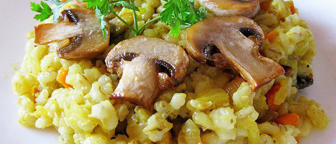 Диетический плов с грибами