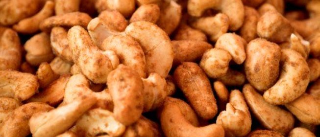 Жареные кешью с розмарином