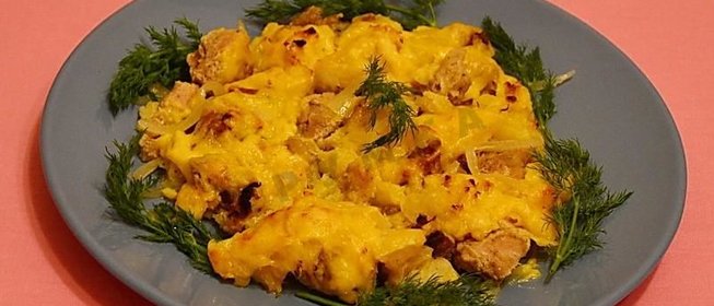 Свинина с апельсинами и сыром в духовке