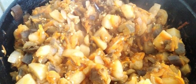 Тушеная картошка с овощами