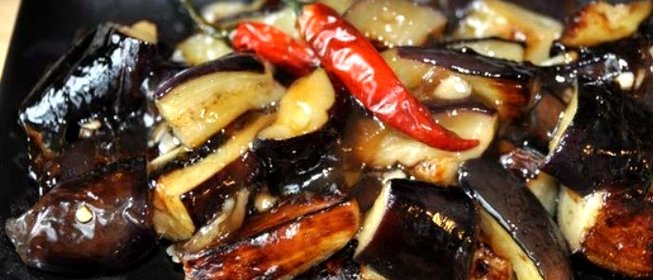 Баклажаны в воке