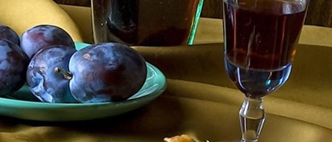 Наливка сливовая на водке