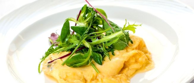 Французский омлет с сыром