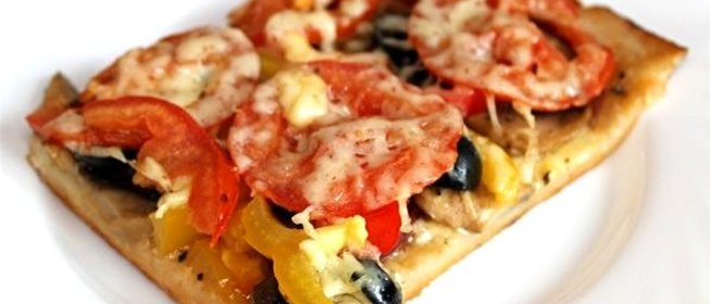 Пицца с тонким тестом