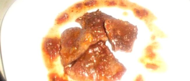 Свинина тушеная в красном вине