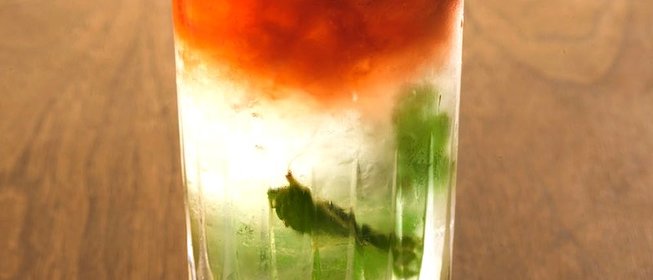 Коктейль «Квинс-парк-свизл» (Queen’s Park Swizzle)